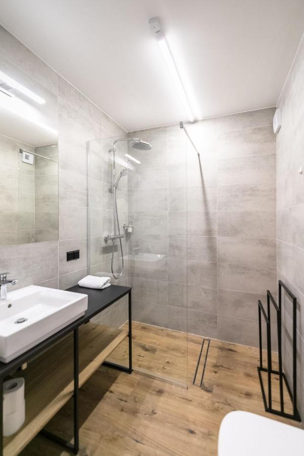 Apartamenty Pod Szyndzielnia Blisko Kolejki I Hali Pod Debowcem - Dream Apart Bielsko-Biala Exterior foto